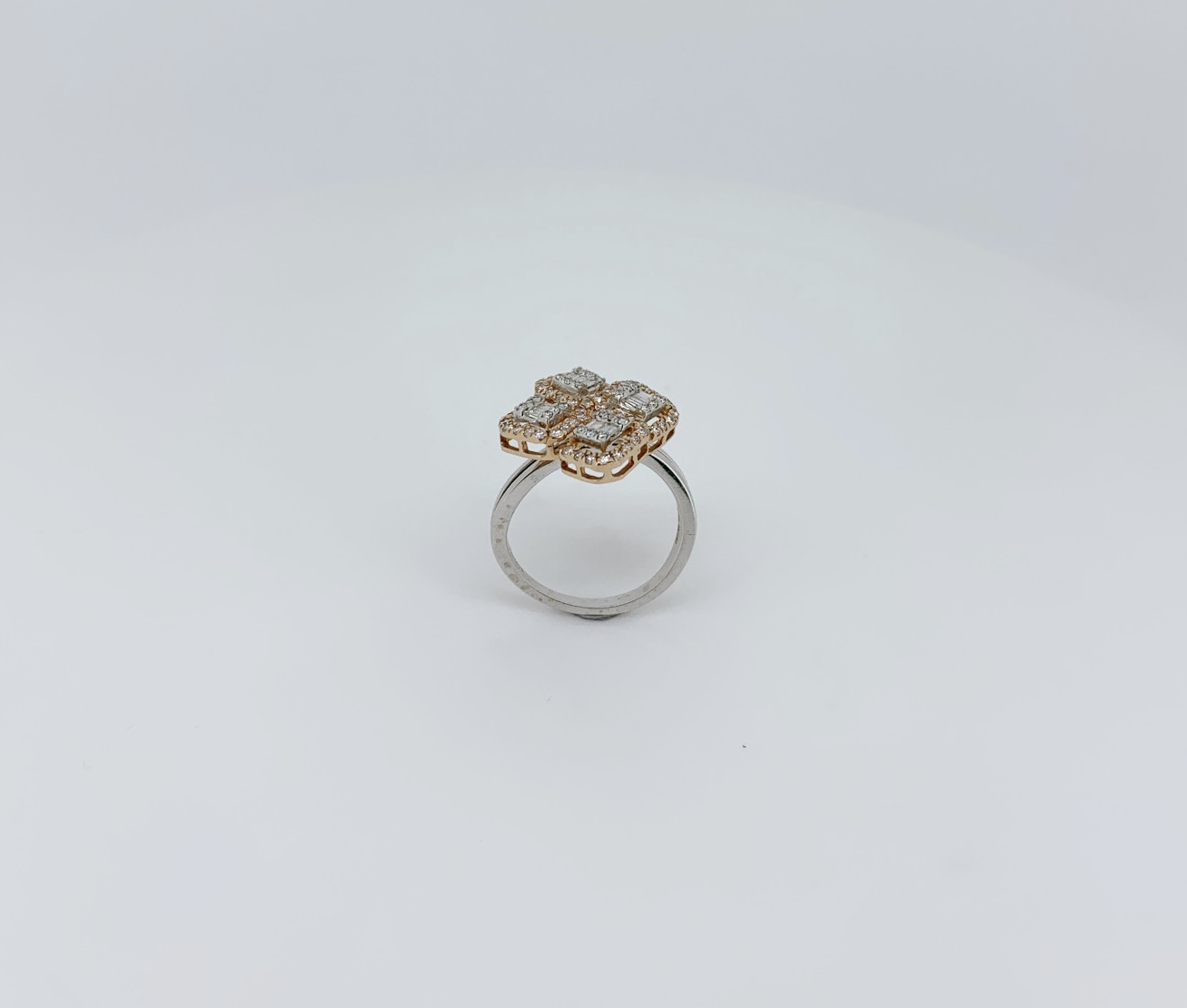 Graceful Floral Diamond Ring - Image 3