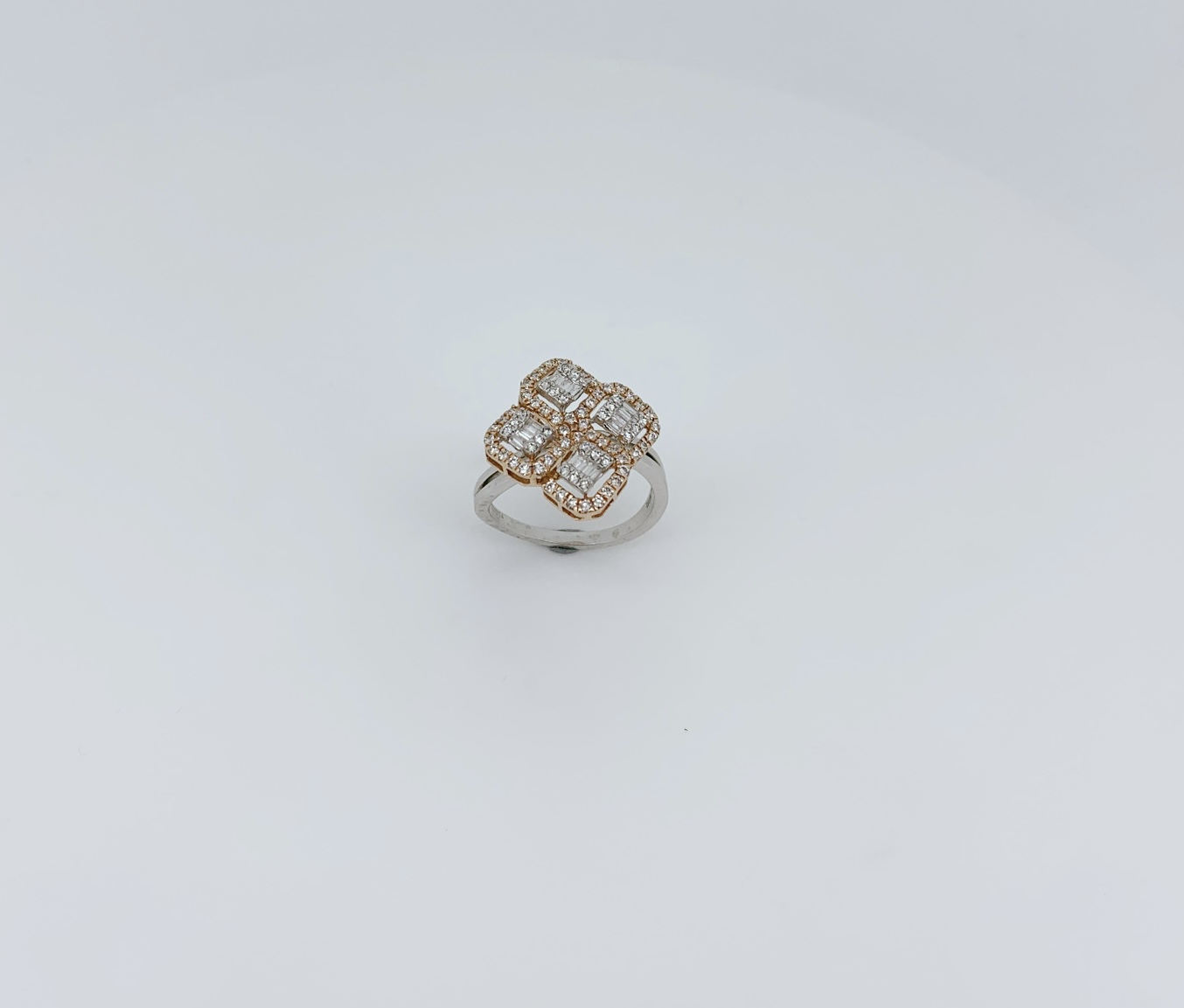 Graceful Floral Diamond Ring