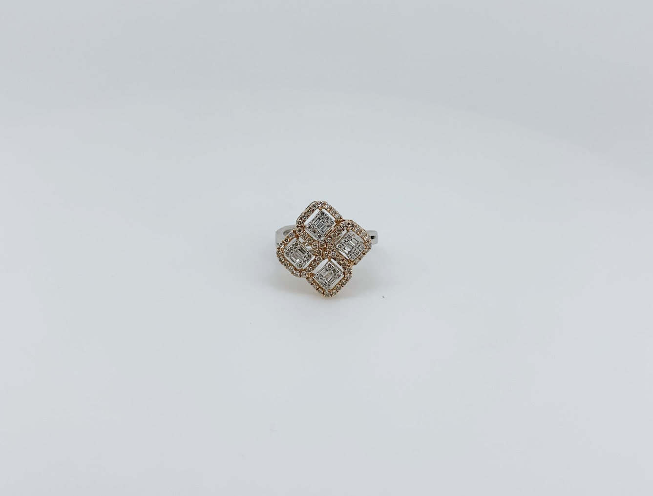 Graceful Floral Diamond Ring - Image 4