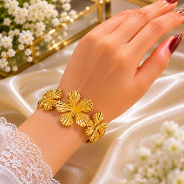Golden FLower Bracelet