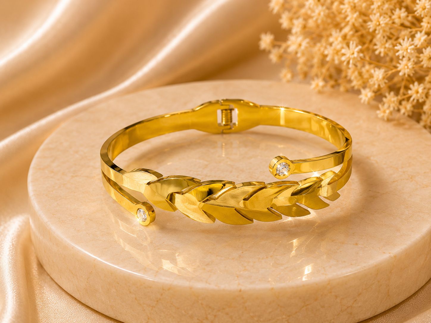 Golden Laurel bracelet