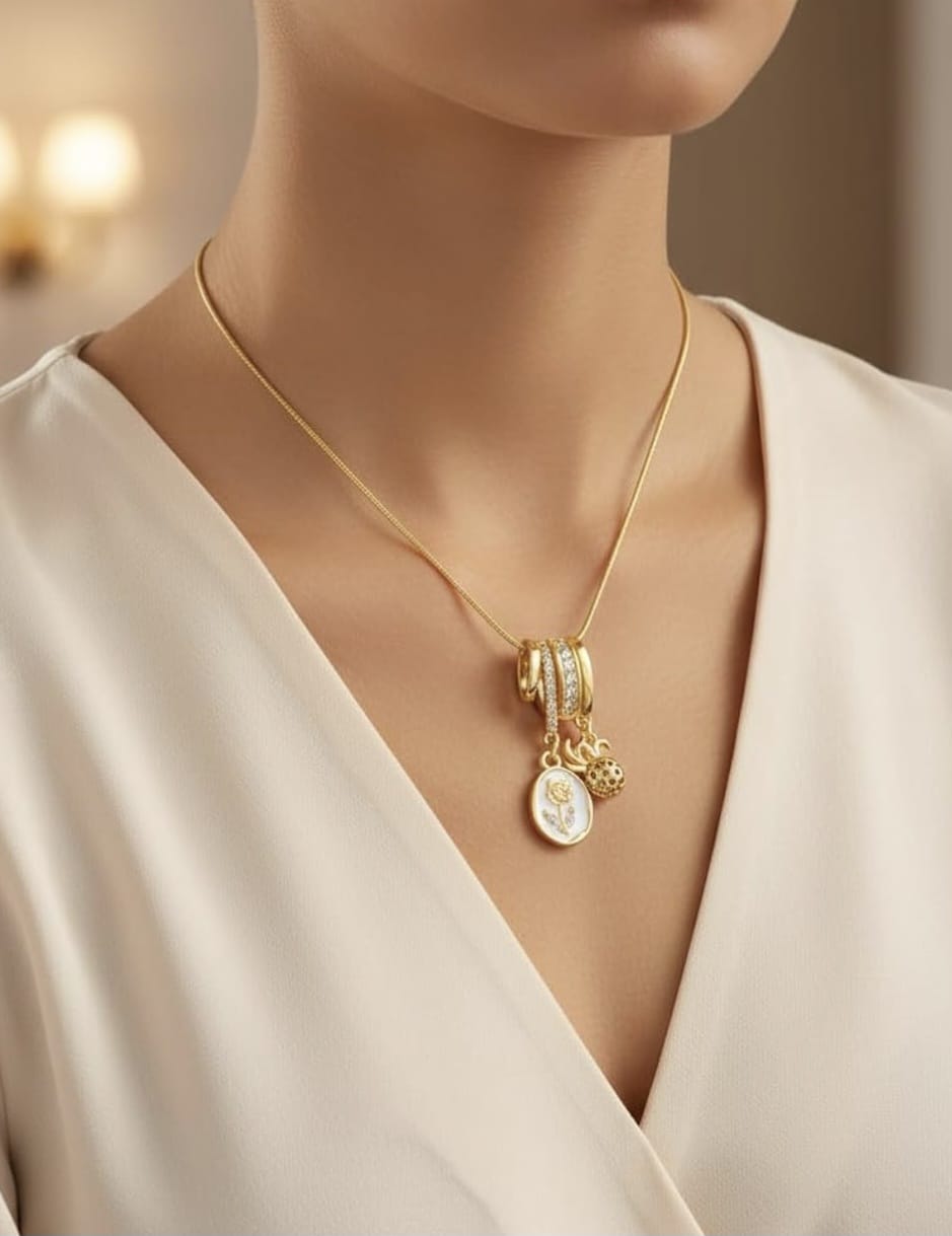 Gold Plated Pendant Necklace - Image 3